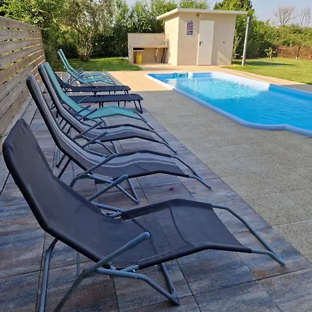 Villa Makale Umag Exterior photo