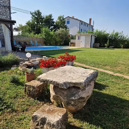 Villa Makale Umag Exterior photo
